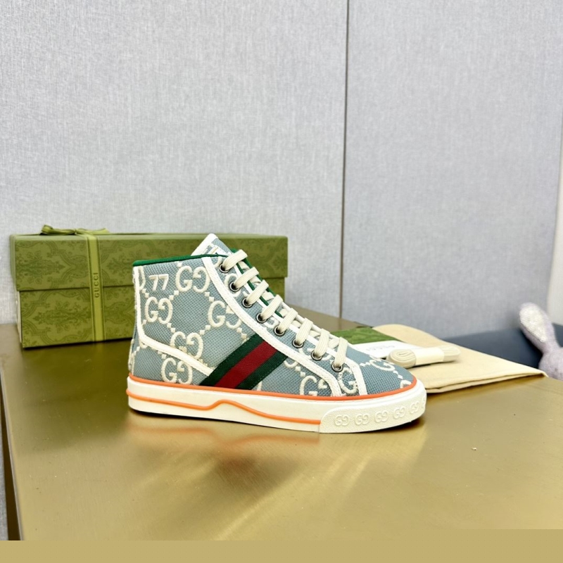 G*u*i casual shoes